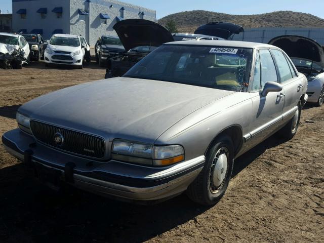 1G4HP52K5TH407601 - 1996 BUICK LESABRE CU SILVER photo 2