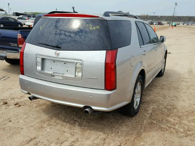 1GYEE637970147246 - 2007 CADILLAC SRX SILVER photo 4