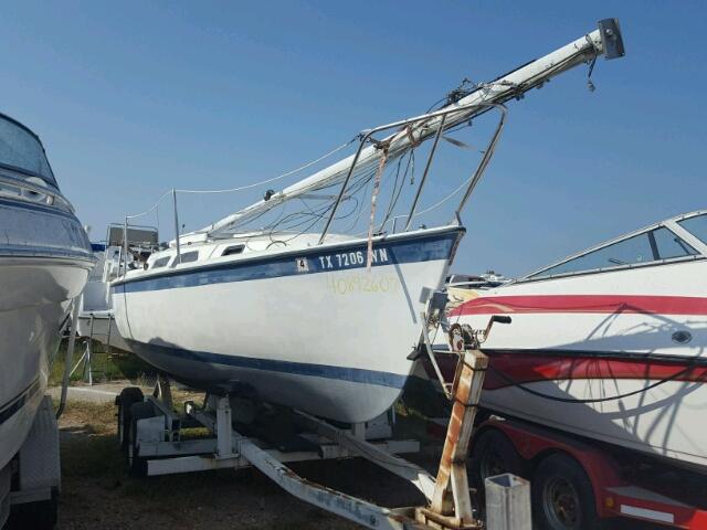 WELB5060M82H - 1982 BOAT STARWIND WHITE photo 1