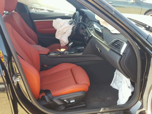 WBA8B3C57GK383856 - 2016 BMW 340 I أسود صورة 5