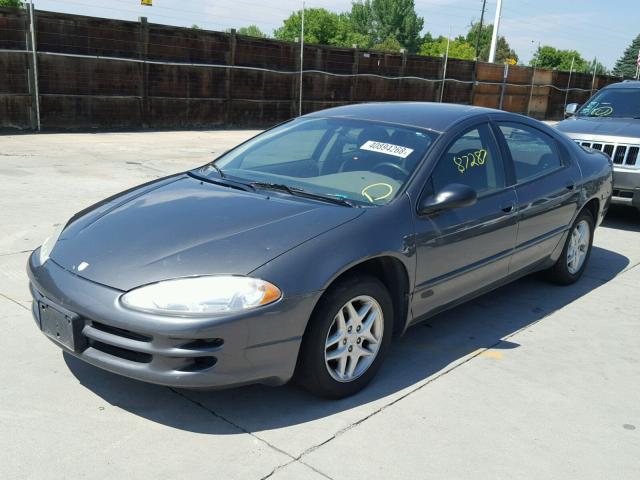 2B3HD46R14H615602 - 2004 DODGE INTREPID S GRAY photo 2