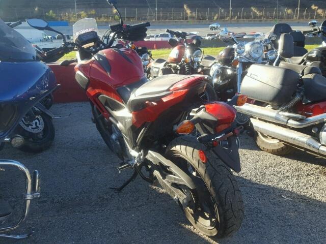 JH2RC6358DK100583 - 2013 HONDA NC700X RED photo 3