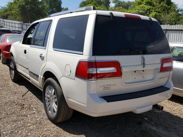 5LMFU28557LJ11963 - 2007 LINCOLN NAVIGATOR Blanc photo 3