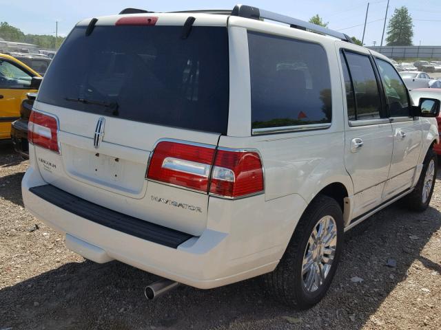 5LMFU28557LJ11963 - 2007 LINCOLN NAVIGATOR Blanc photo 4