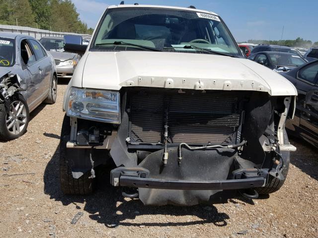 5LMFU28557LJ11963 - 2007 LINCOLN NAVIGATOR Blanc photo 9