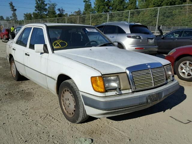 WDBEA30D4LB134427 - 1990 MERCEDES-BENZ 300 E WHITE photo 1