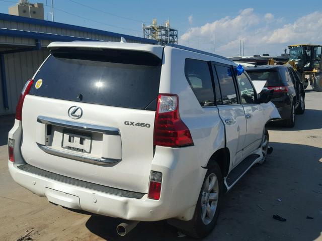 JTJBM7FX5D5053308 - 2013 LEXUS GX BASE WHITE photo 4