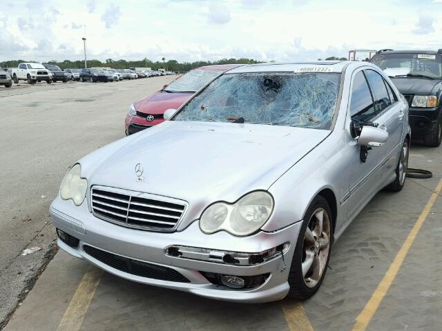 WDBRF52H26A887656 - 2006 MERCEDES-BENZ C GENERATI SILVER photo 2