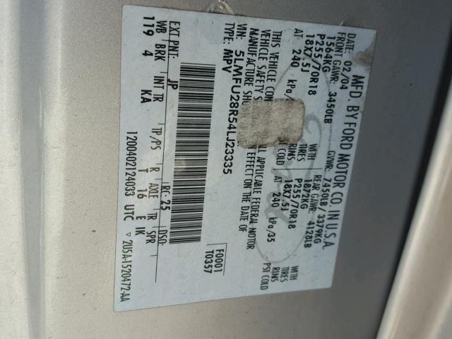 5LMFU28R54LJ23335 - 2004 LINCOLN NAVIGATOR 银色 照片 10