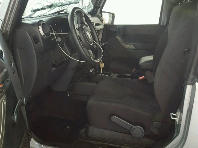 1C4AJWAG2EL190874 - 2014 JEEP WRANGLER S SILVER photo 5