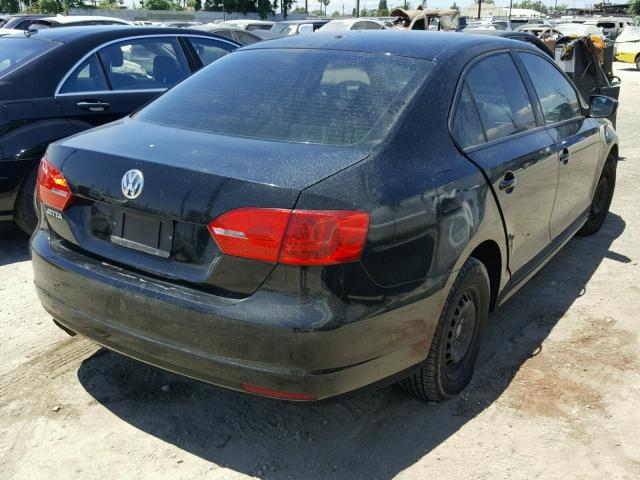 3VW2K7AJ2DM393356 - 2013 VOLKSWAGEN JETTA BASE BLACK photo 4