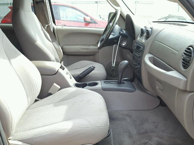 1J4GL48K64W326417 - 2004 JEEP LIBERTY SP BROWN photo 5