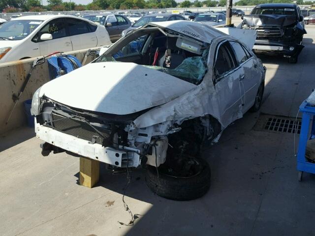 1G1ZC5E02CF124429 - 2012 CHEVROLET MALIBU 1LT WHITE photo 2