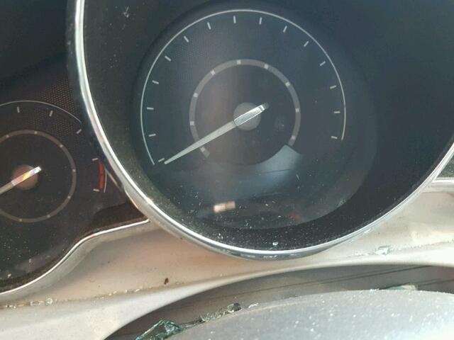 1G1ZC5E02CF124429 - 2012 CHEVROLET MALIBU 1LT WHITE photo 8