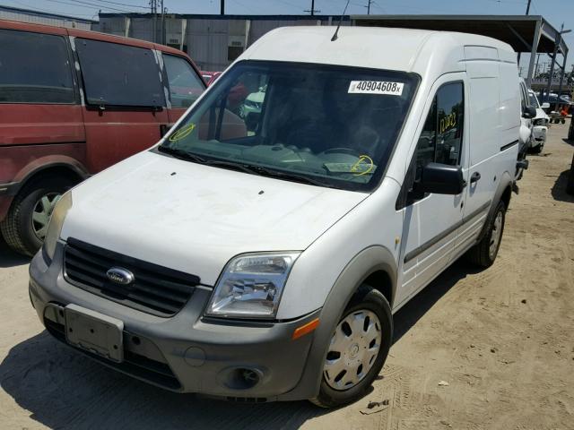 NM0LS7AN4BT052725 - 2011 FORD TRANSIT CO WHITE photo 2