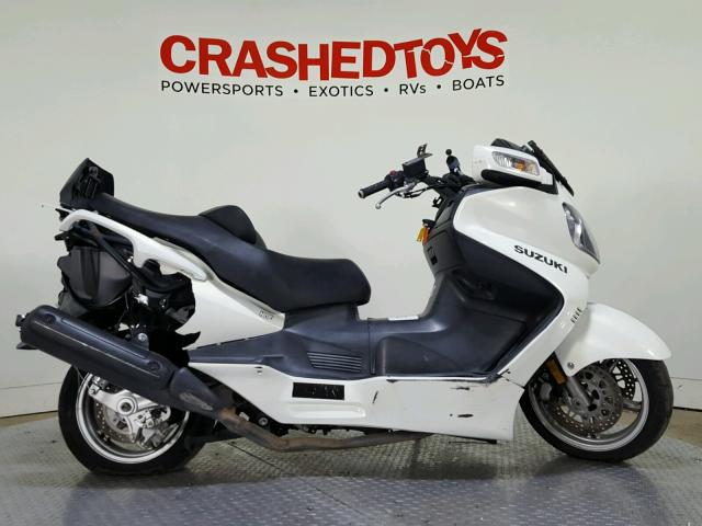 JS1CP51AX92101295 - 2009 SUZUKI AN650 WHITE photo 1