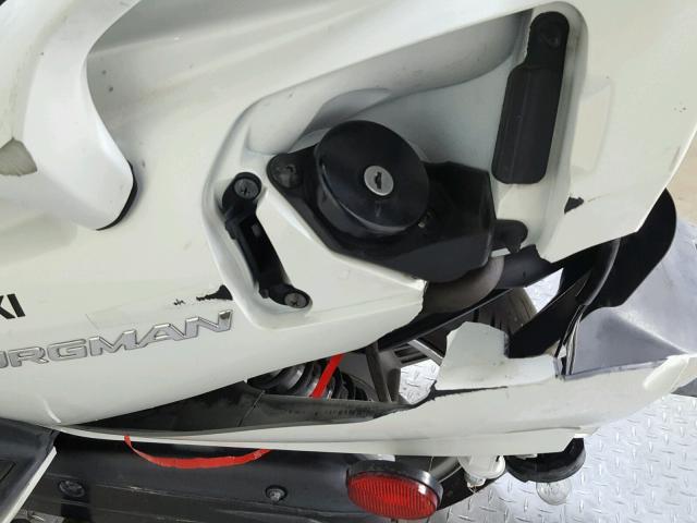 JS1CP51AX92101295 - 2009 SUZUKI AN650 WHITE photo 14