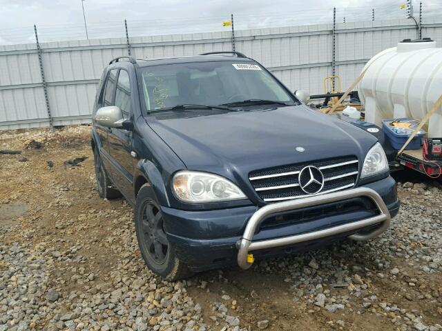 4JGAB72E4YA216516 - 2000 MERCEDES-BENZ ML 430 蓝色 照片 1