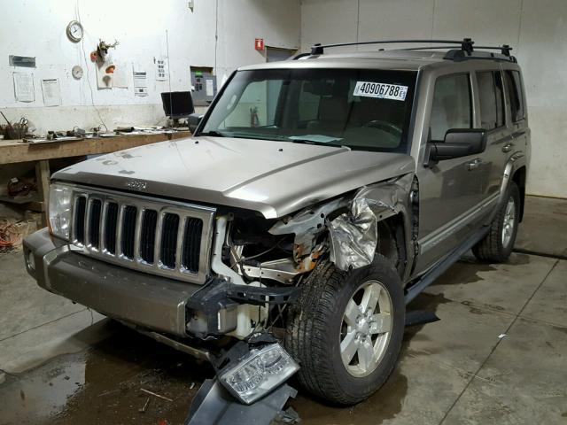 1J8HG58N76C246443 - 2006 JEEP COMMANDER BROWN photo 2