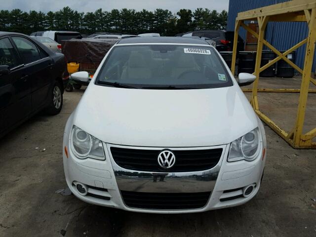 WVWFA71F79V007241 - 2009 VOLKSWAGEN EOS LUX 白色 照片 9