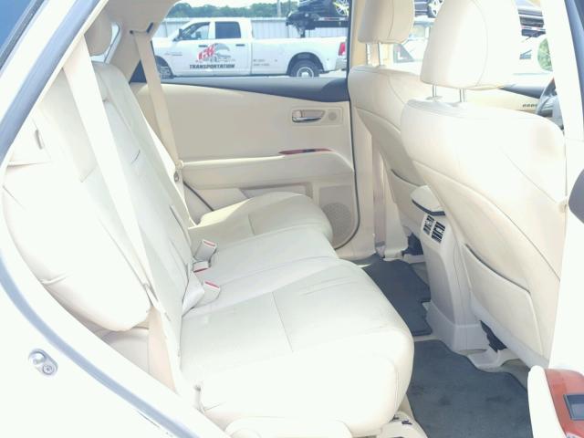 JTJBC1BA0B2418493 - 2011 LEXUS RX 450 WHITE photo 6