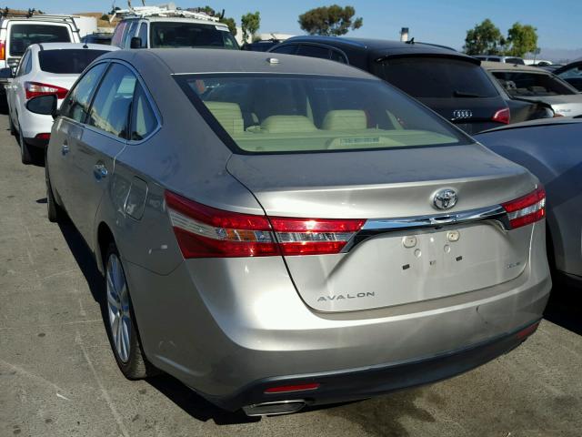 4T1BK1EB4DU063499 - 2013 TOYOTA AVALON BAS Weiß Foto 3