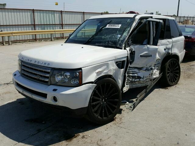 SALSK25439A206133 - 2009 LAND ROVER RANGE ROVE WHITE photo 2