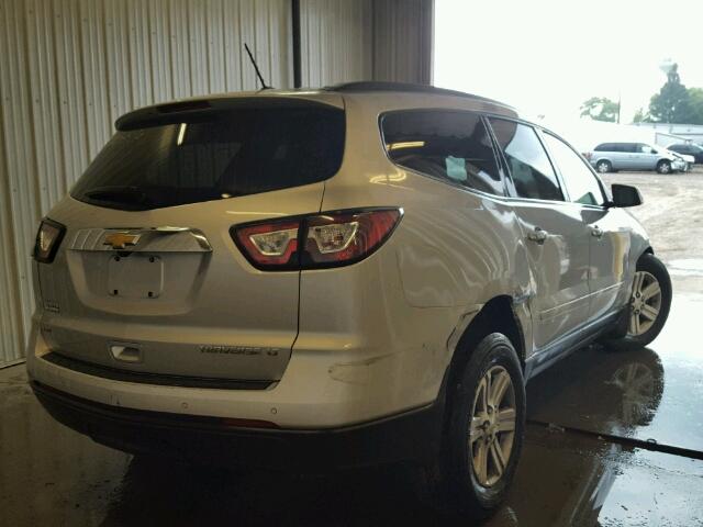 1GNKVJKD5DJ253709 - 2013 CHEVROLET TRAVERSE SILVER photo 4