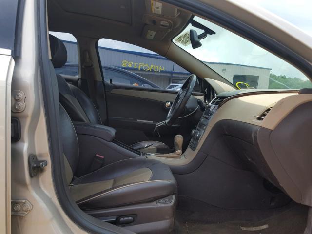 1G1ZE5E75AF246741 - 2010 CHEVROLET MALIBU LTZ 棕色 照片 5