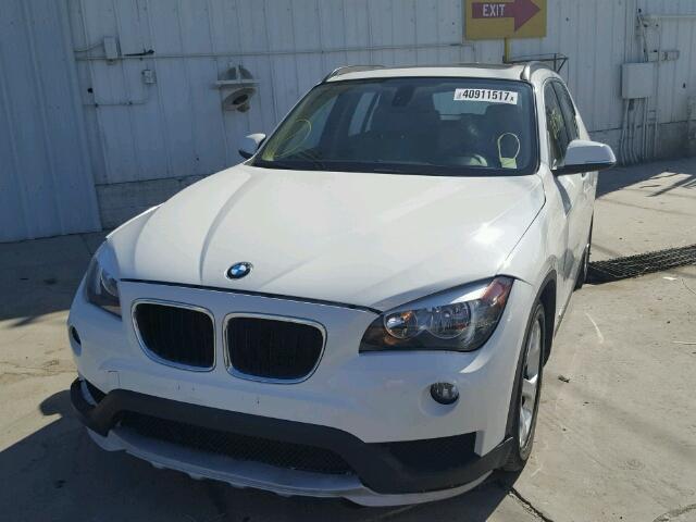 WBAVM1C58FVW58150 - 2015 BMW X1 SDRIVE2 WHITE photo 2