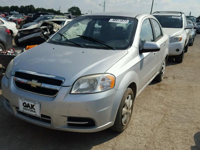 KL1TD5DE1BB245795 - 2011 CHEVROLET AVEO LS SILVER photo 2