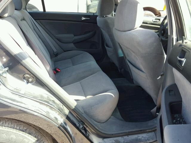 1HGCM56405A118304 - 2005 HONDA ACCORD GRAY photo 6