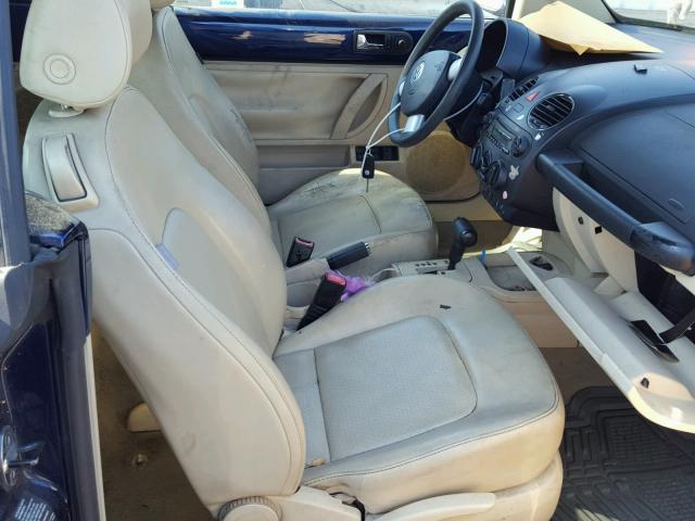 3VWRF31Y46M300932 - 2006 VOLKSWAGEN NEW BEETLE 蓝色 照片 5