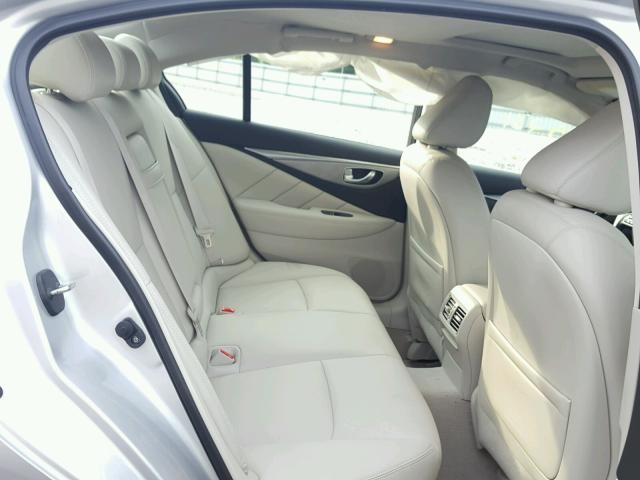 JN1EV7AP5HM735527 - 2017 INFINITI Q50 PREMIU SILVER photo 6