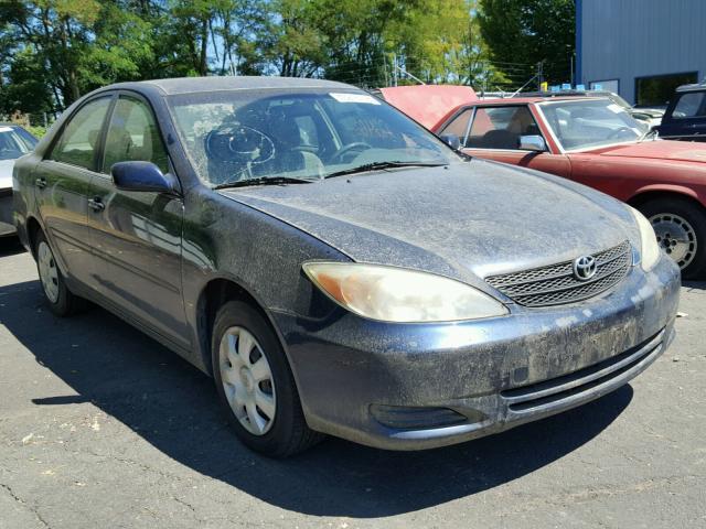 JTDBE32K020036557 - 2002 TOYOTA CAMRY LE ლურჯი ფოტო 1