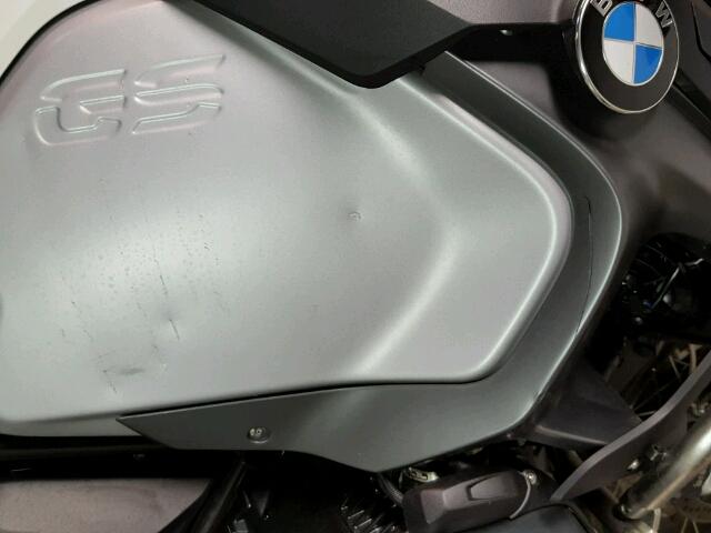 WB10A1206EZ096264 - 2014 BMW R1200 SILVER photo 14