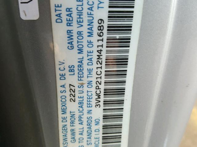 3VWCP21C12M411689 - 2002 VOLKSWAGEN NEW BEETLE 银色 照片 10