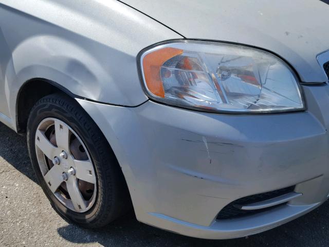 KL1TD5DE3BB136044 - 2011 CHEVROLET AVEO LS SILVER photo 9