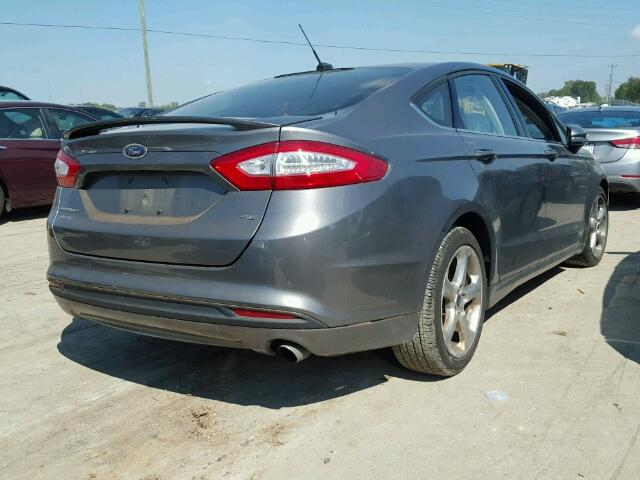 3FA6P0H77ER363433 - 2014 FORD FUSION SE GRAY photo 4