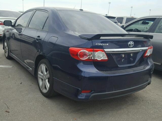 5YFBU4EE4DP129461 - 2013 TOYOTA COROLLA BA BLUE photo 3