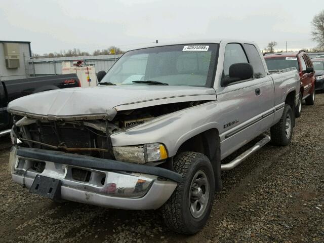 1B7HF13Y8XJ500520 - 1999 DODGE RAM 1500 Q SILVER photo 2