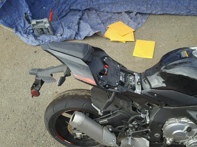 JYARN39Y8FA000751 - 2015 YAMAHA YZFR1 C BLACK photo 6