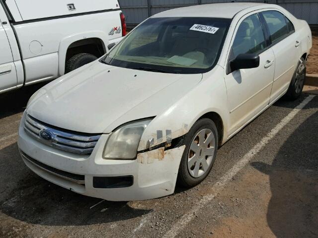 3FAHP06Z78R261924 - 2008 FORD FUSION S WHITE photo 2