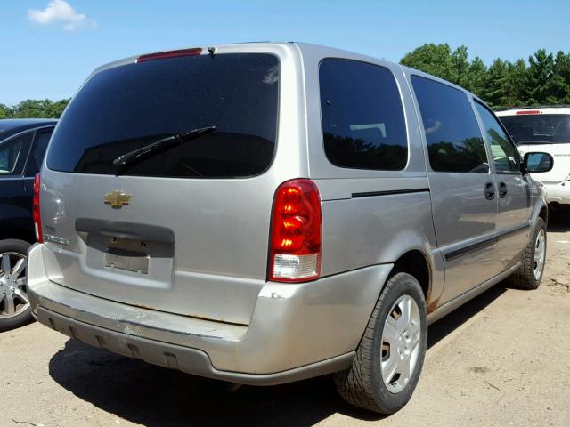 1GNDV23L56D132913 - 2006 CHEVROLET UPLANDER L 银色 照片 4