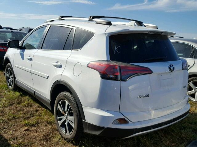 2T3WFREV1GW258745 - 2016 TOYOTA RAV4 XLE WHITE photo 3