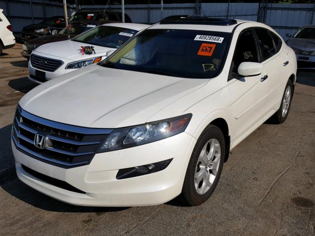 5J6TF2H55CL008163 - 2012 HONDA CROSSTOUR WHITE photo 2