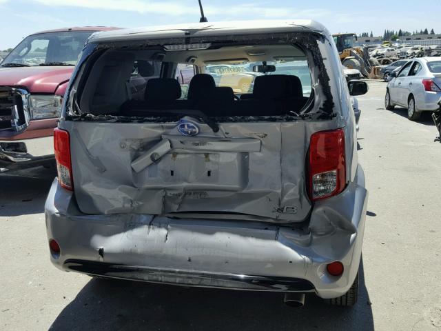JTLZE4FE4DJ044901 - 2013 TOYOTA SCION XB Күміс фото 9
