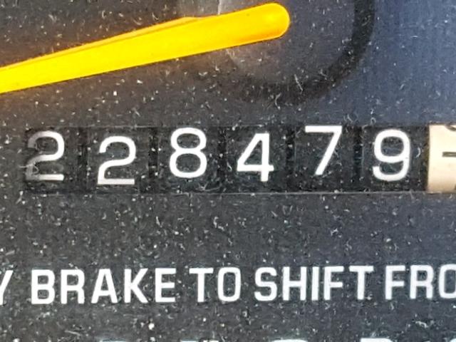 2G1WL52M1V1105973 - 1997 CHEVROLET LUMINA BAS ნაცრისფერი ფოტო 8