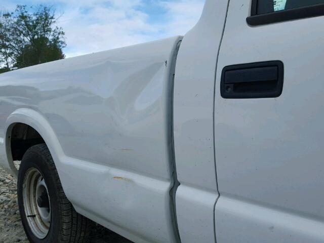 1GCCS14X238277064 - 2003 CHEVROLET S TRUCK S1 WHITE photo 9