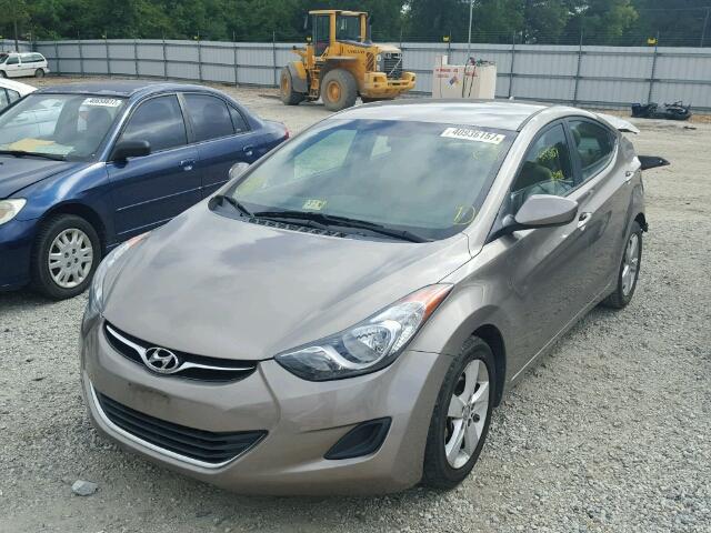 5NPDH4AE6DH348504 - 2013 HYUNDAI ELANTRA GL TAN photo 2